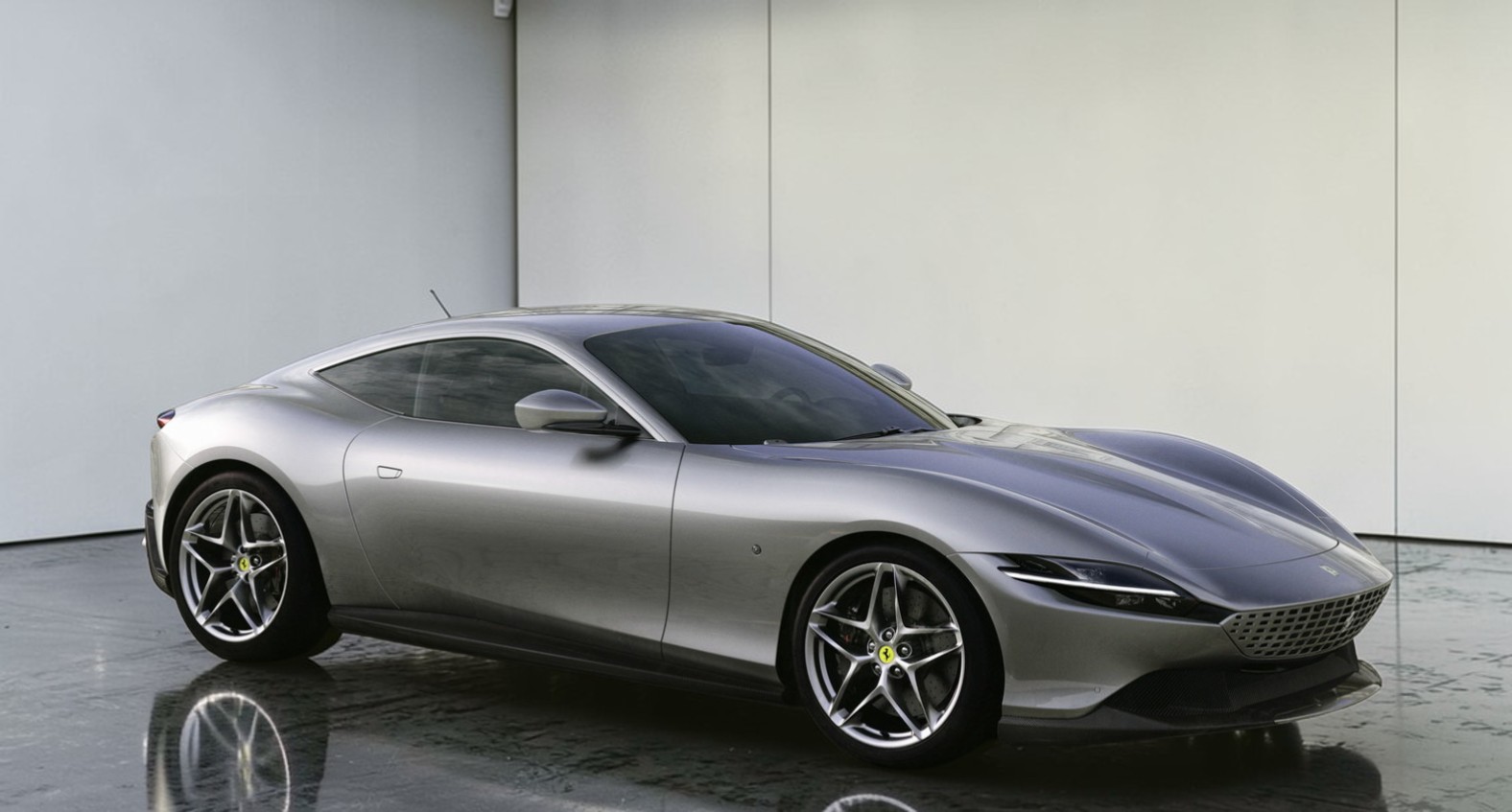 Ferrari Roma — 1