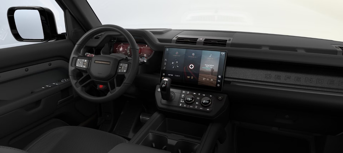 Land Rover Defender 110 — 4