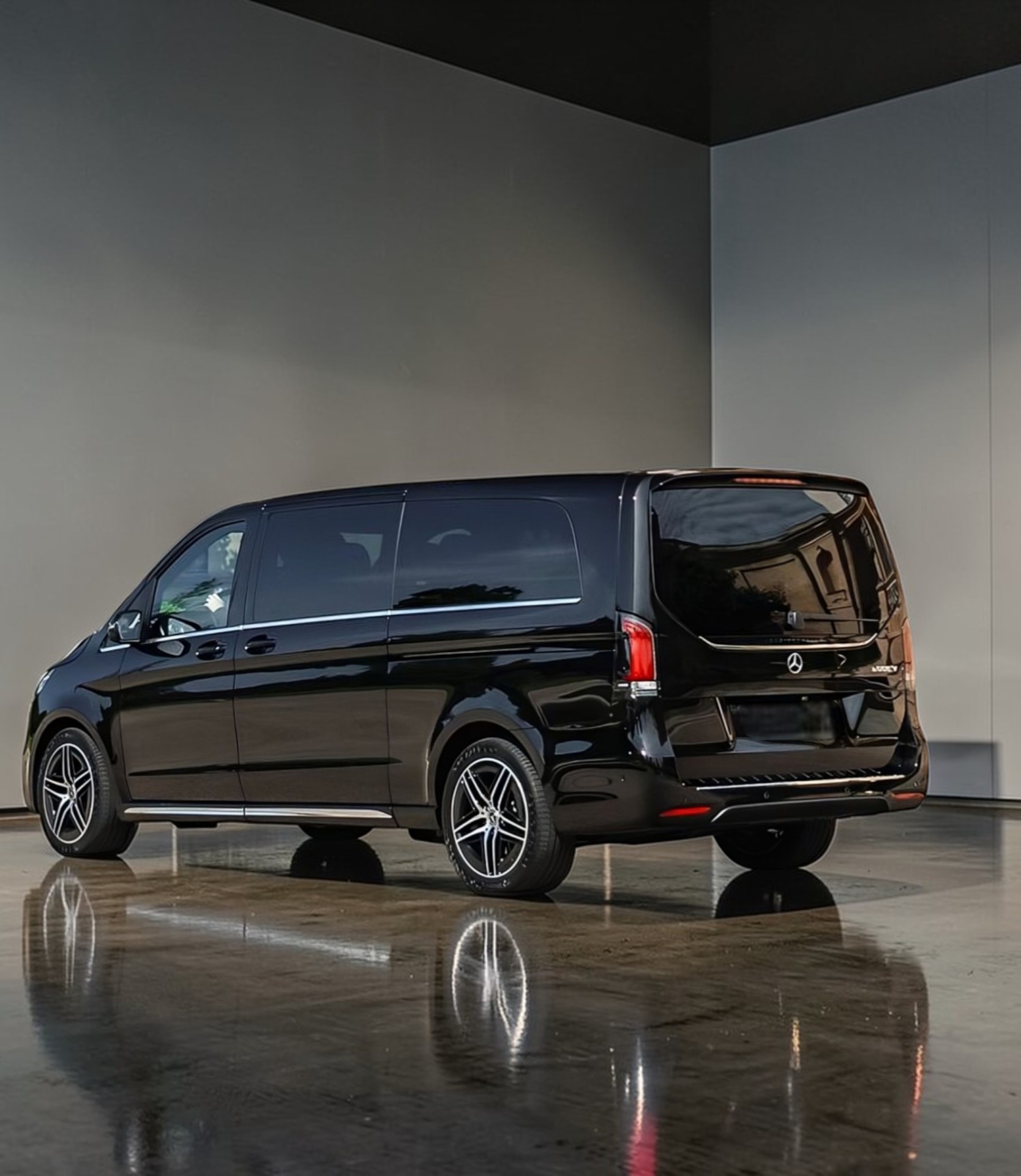 Mercedes-Benz V-Class — 3